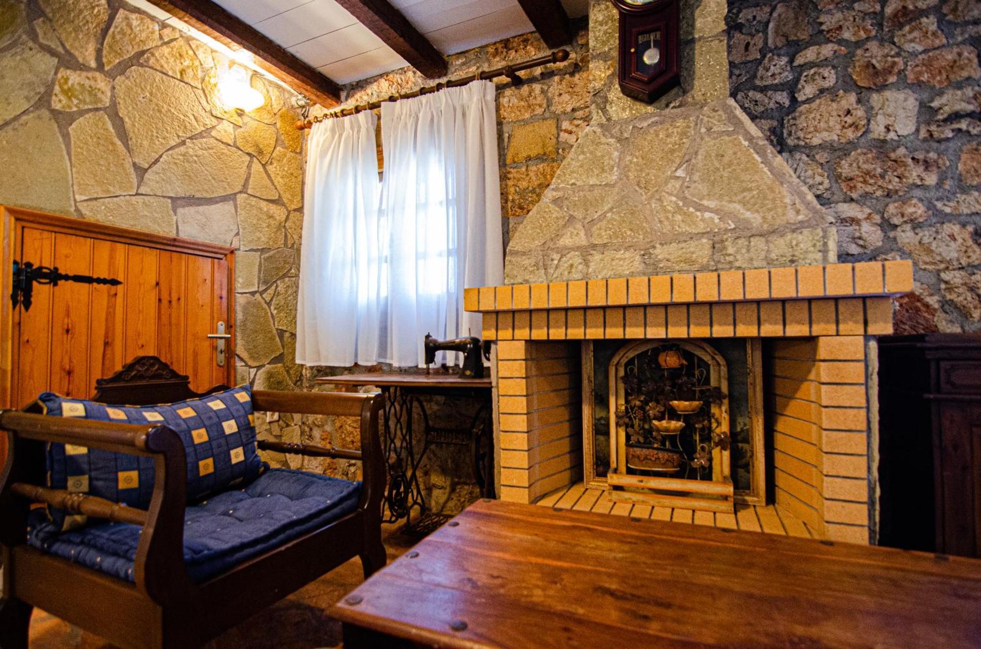 Kefalonian Luxury Villas Kastron  Bagian luar foto